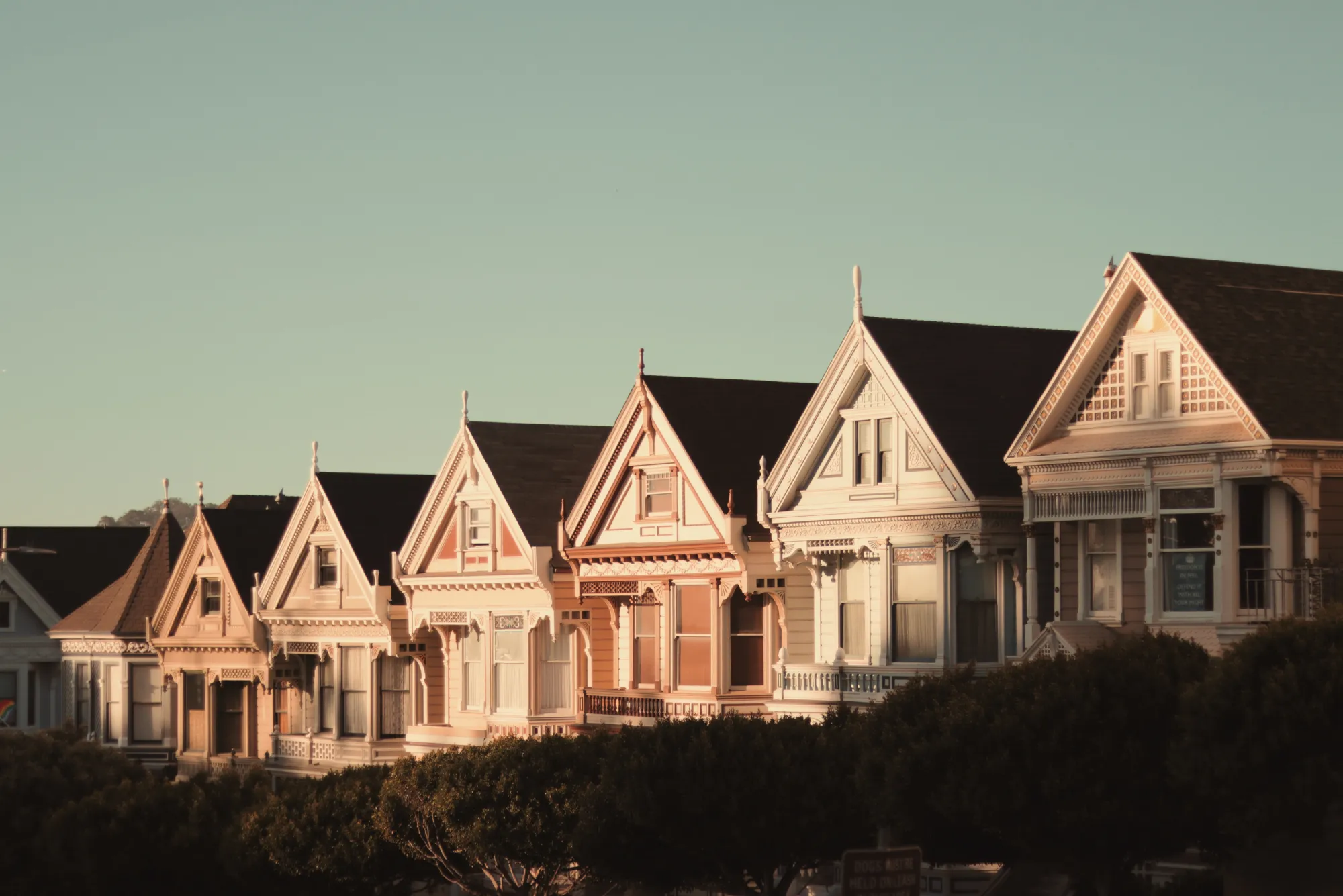 Is It Worth Investing in Real Estate in UAE