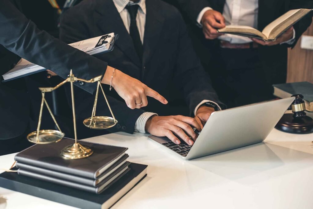 Can Expats Hire Criminal Lawyers in Dubai 2025 Guide