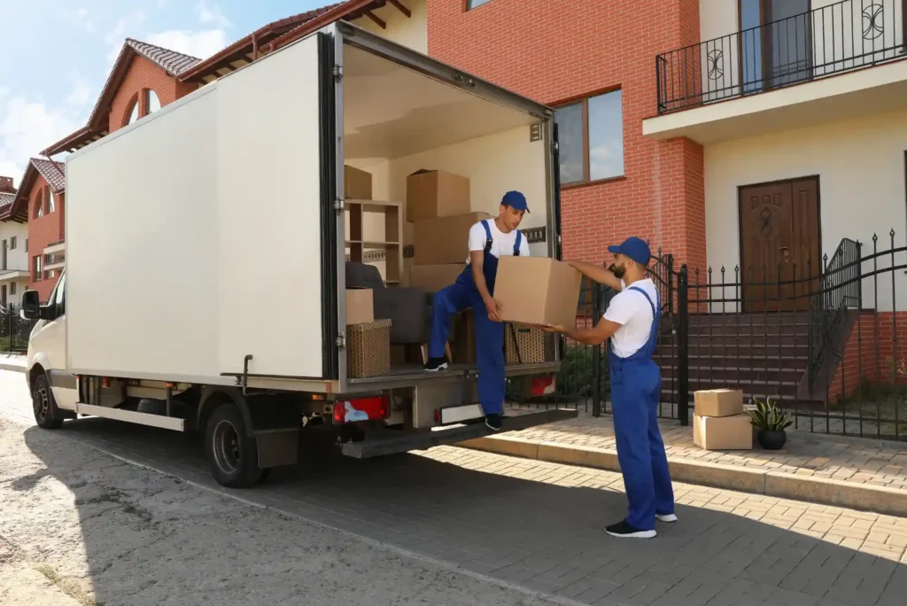 Choosing the Right Furniture Moving Company